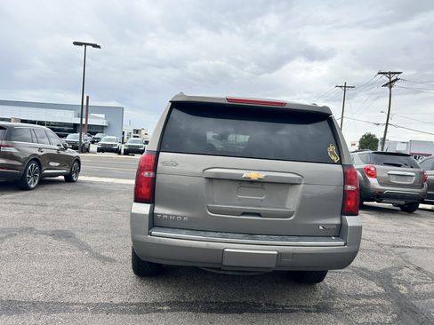 Used 2017 Chevrolet Tahoe Premier AWD/4WD image 4
