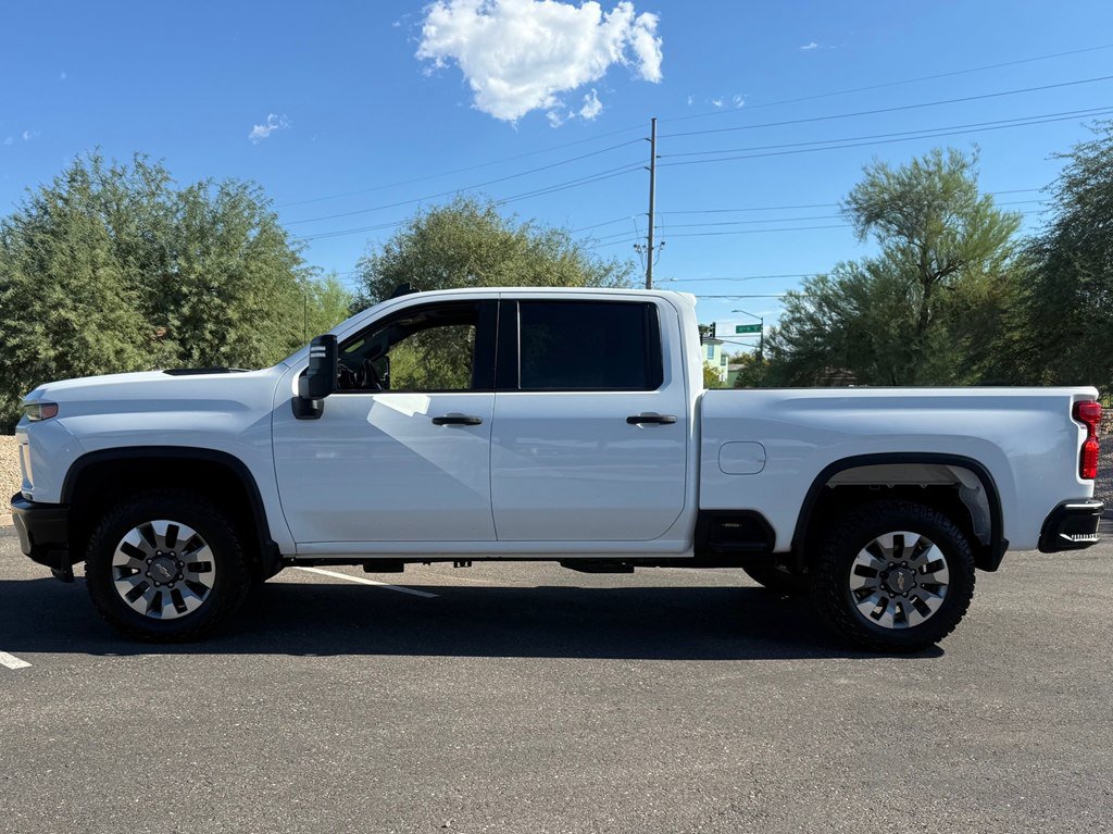 Used 2022 Chevrolet Silverado 2500 Custom w/ Custom Value Package AWD/4WD image 2