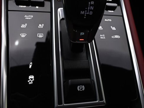 Used 2023 Porsche Panamera Turbo S image 37