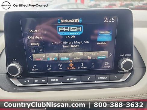 Certified 2024 Nissan Rogue SV image 16