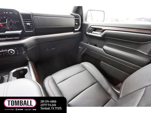 Used 2023 GMC Sierra 1500 SLT w/ SLT Premium Package image 11