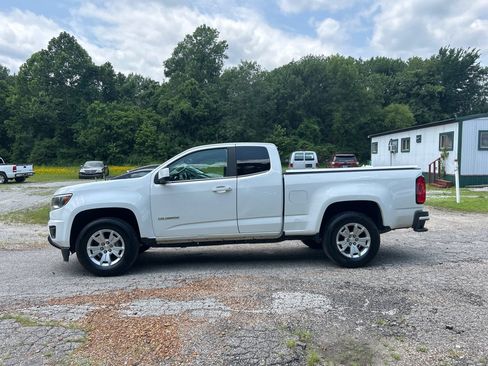 Used 2020 Chevrolet Colorado LT w/ Safety Package RWD image 5