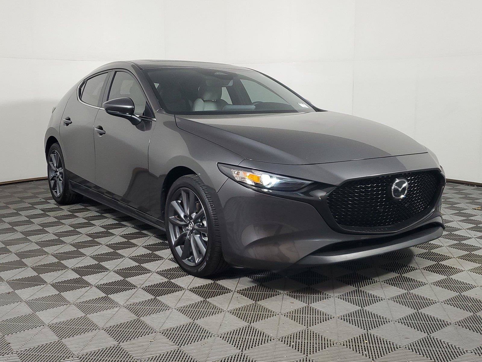 Certified 2025 MAZDA MAZDA3 s FWD image 3