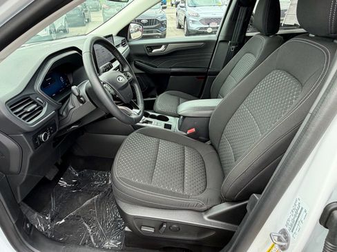 Used 2023 Ford Escape Active w/ Tech Pack #2 AWD/4WD image 28