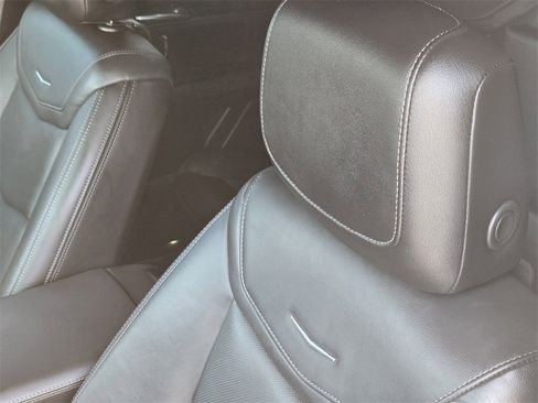 Used 2022 Cadillac XT5 Premium Luxury image 21