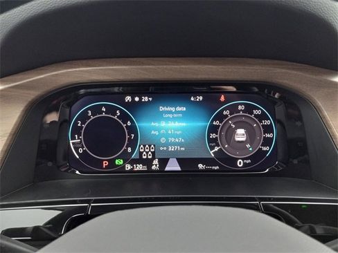 Used 2025 Volkswagen Atlas SE image 19