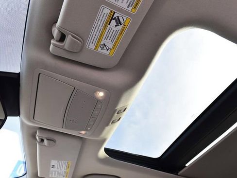 Used 2019 Nissan Murano Platinum image 25