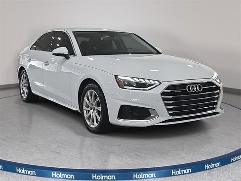 Used 2023 Audi A4 2.0T Premium w/ Convenience Package image 4