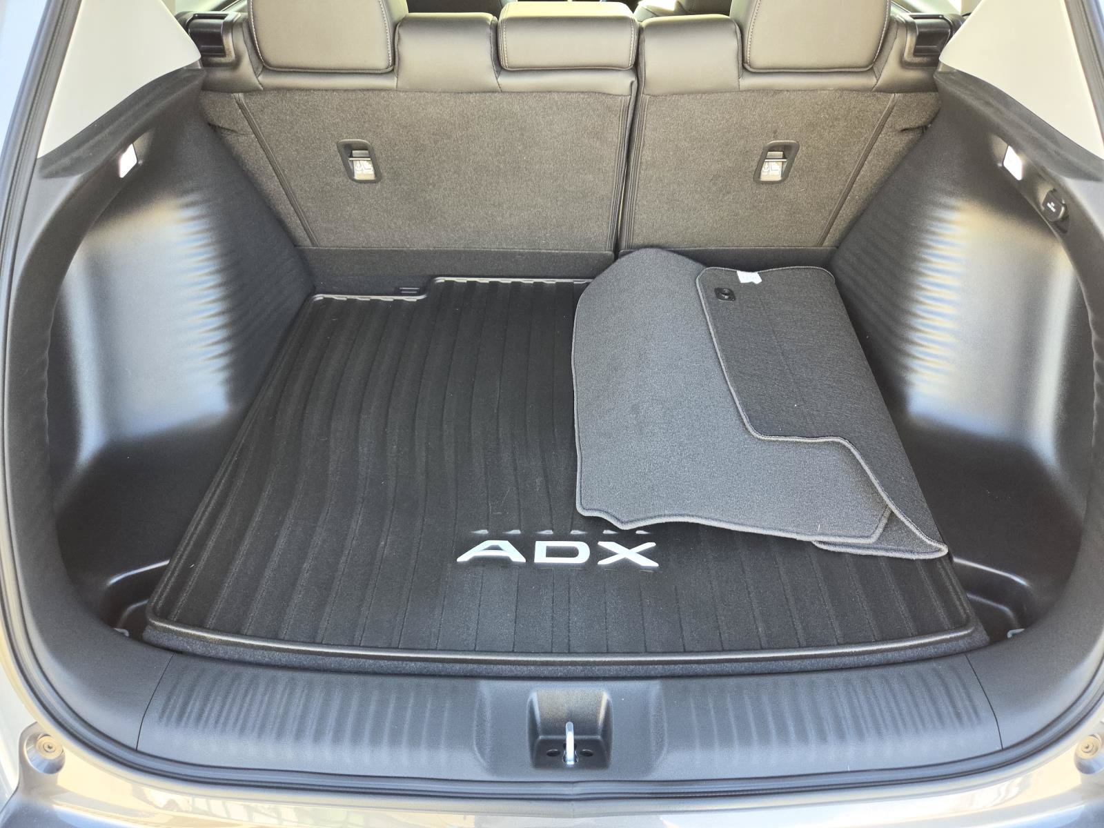 Used 2025 Acura ADX FWD image 9