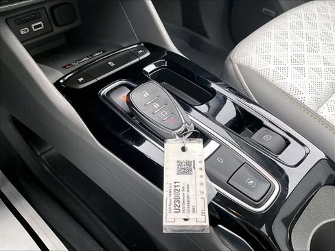 Used 2023 Chevrolet Bolt EUV Premier w/ Sun & Sound Package image 31