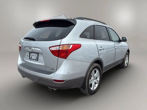 Used 2010 Hyundai Veracruz Limited FWD image 7