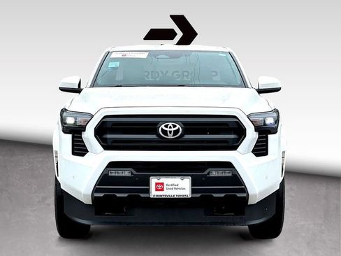 Certified 2025 Toyota Tacoma SR5 w/ SR5 Upgrade Package image 3