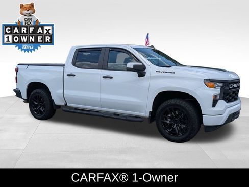 Used 2025 Chevrolet Silverado 1500 Custom AWD/4WD image 2