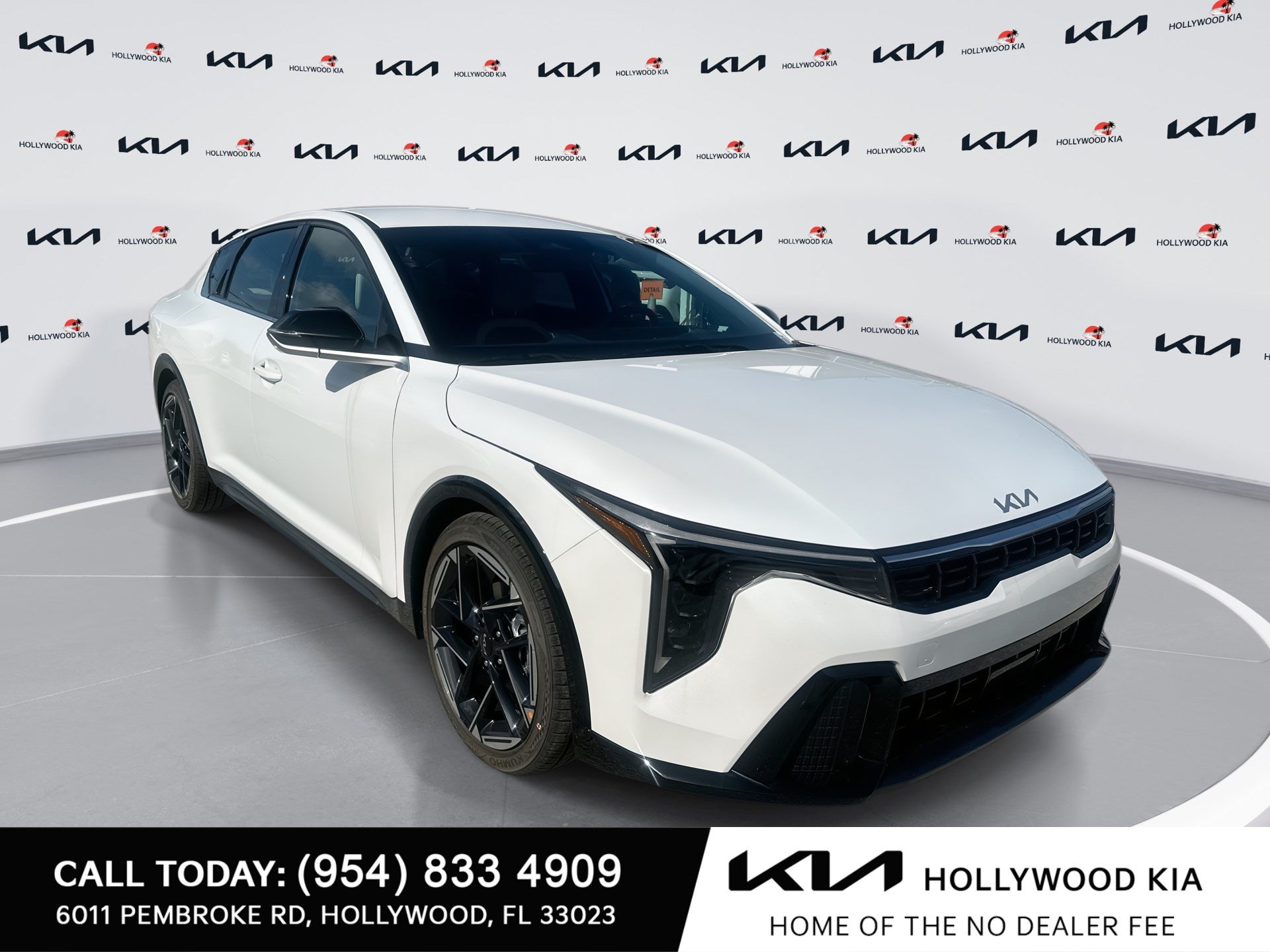 New 2026 Kia K4 GT-Line FWD image 1