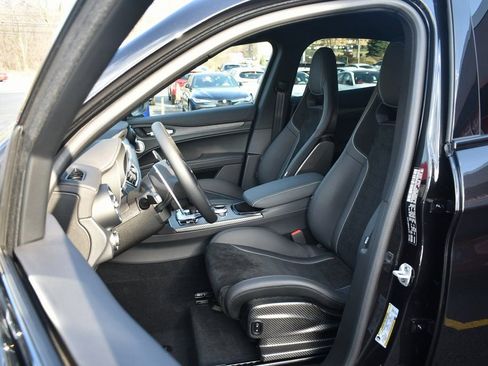 New 2024 Alfa Romeo Stelvio Quadrifoglio w/ Active Assist Plus Package image 9