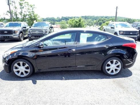 Used 2013 Hyundai Elantra Limited FWD image 2