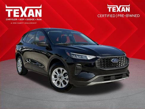 Used 2025 Ford Escape Active image 1