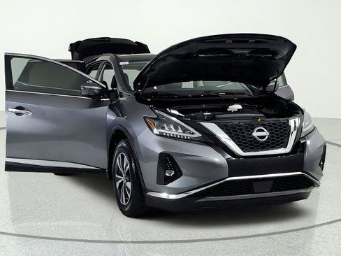 Used 2024 Nissan Murano SV FWD image 9