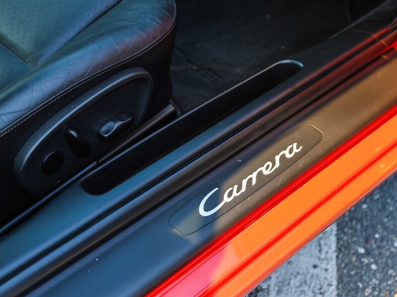 Used 2003 Porsche 911 Carrera RWD image 21
