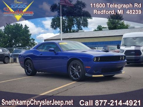 Certified 2022 Dodge Challenger GT w/ Plus Package AWD/4WD image 1