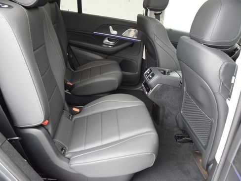 New 2026 Mercedes-Benz GLS 450 4MATIC image 20