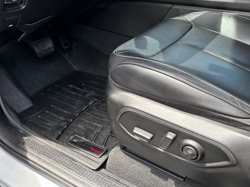 Used 2022 Jeep Grand Cherokee Limited AWD/4WD image 13