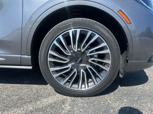 Used 2021 Lincoln Corsair AWD w/ Sport Package image 7