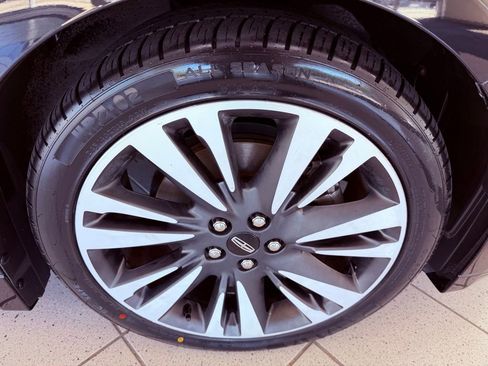 Used 2017 Lincoln MKZ Reserve w/ Climate Package image 15