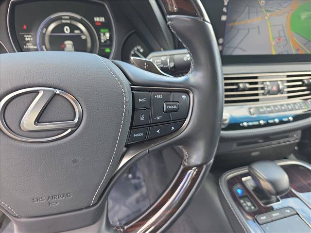 Used 2021 Lexus LS 500h AWD image 19