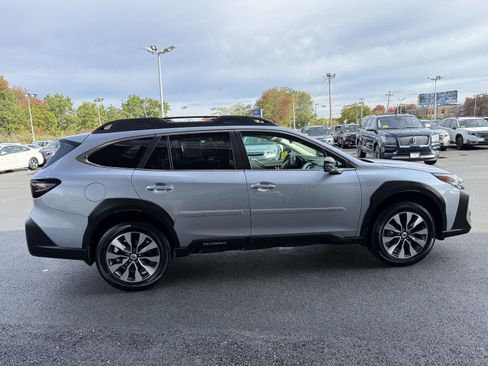 Certified 2023 Subaru Outback Limited XT image 6