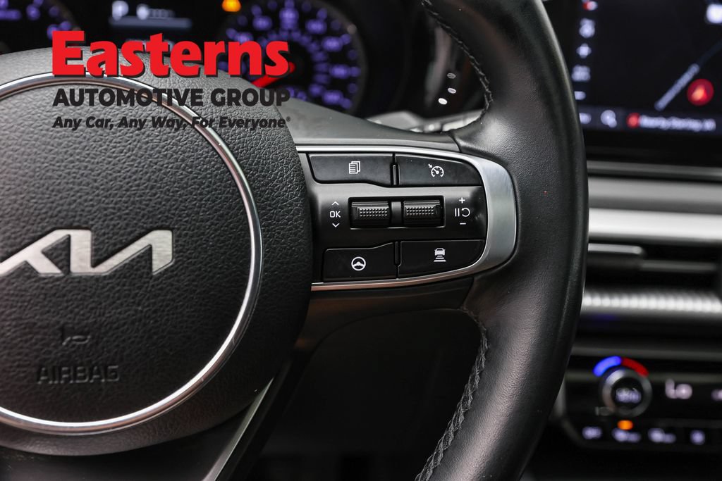 Used 2022 Kia K5 GT-Line w/ GT-Line FWD Premium Package image 17