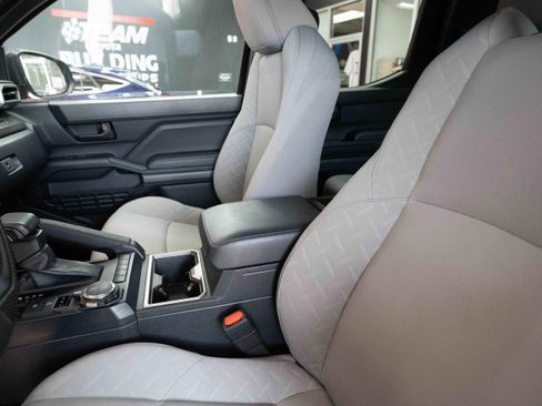 Used 2024 Toyota Tacoma SR5 image 10