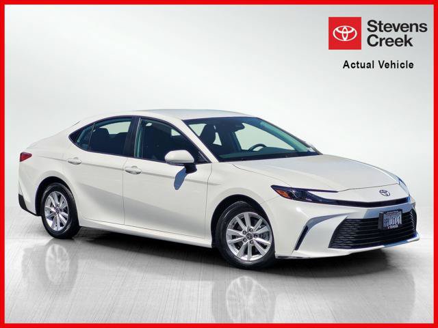 Certified 2025 Toyota Camry LE FWD image 1