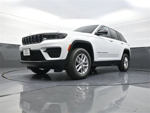 New 2025 Jeep Grand Cherokee Laredo X image 19