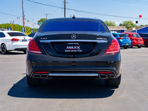 Used 2016 Mercedes-Benz S 63 AMG 4MATIC Sedan w/ Driver Assistance Package image 11