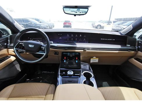 New 2026 Cadillac Escalade IQ Sport 2 w/ LPO, ONYX Package AWD/4WD image 9