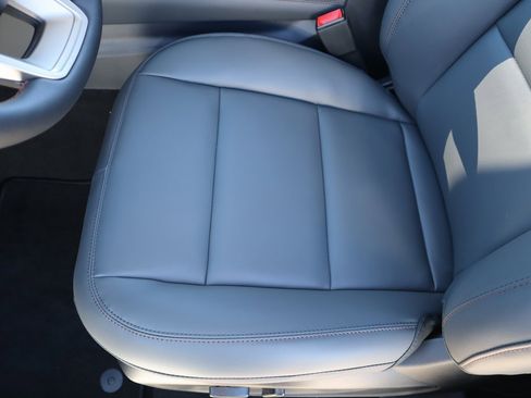 New 2026 Ford Explorer Active w/ Active Comfort Package image 13