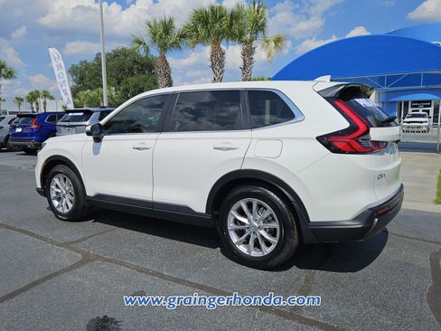 Certified 2024 Honda CR-V EX-L image 3