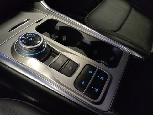 Used 2020 Ford Explorer Limited RWD image 26