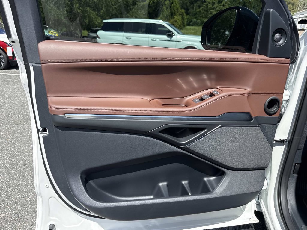 New 2026 Lincoln Navigator Reserve AWD/4WD image 20