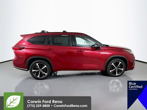 Used 2021 Toyota Highlander XSE image 10