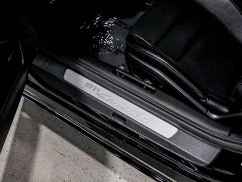 Used 2020 Porsche 911 Carrera S image 25