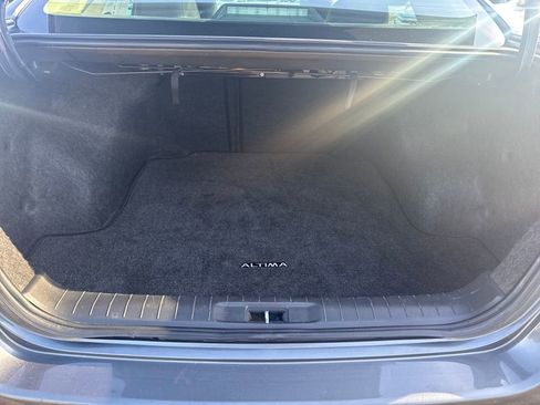 Used 2018 Nissan Altima 2.5 SR w/ SR Special Edition image 24