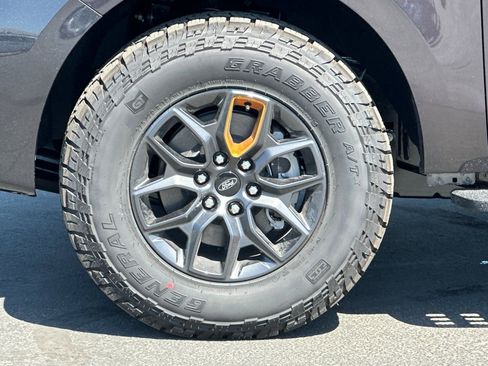 New 2026 Ford Expedition Tremor image 27