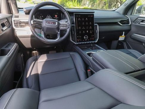 Used 2026 GMC Acadia Elevation w/ Black Edition FWD image 16