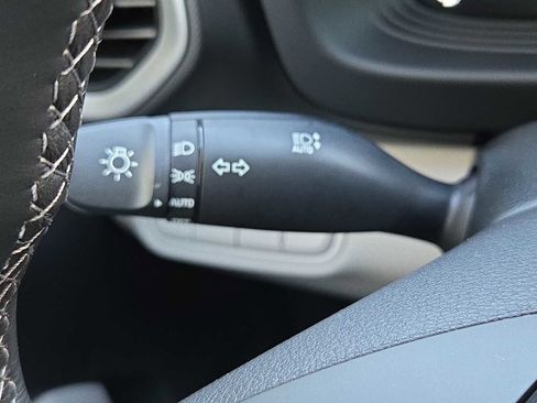 New 2026 Hyundai Venue SEL image 27