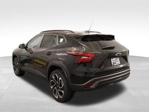 New 2026 Chevrolet Trax RS w/ Sunroof Package image 5