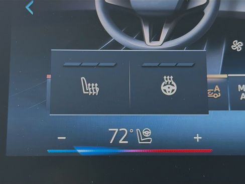 New 2026 BMW X2 xDrive28i w/ Technology Package AWD/4WD image 24