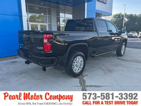 Certified 2023 Chevrolet Silverado 2500 High Country image 4