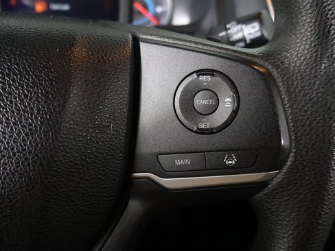 Used 2022 Honda Pilot Sport image 42